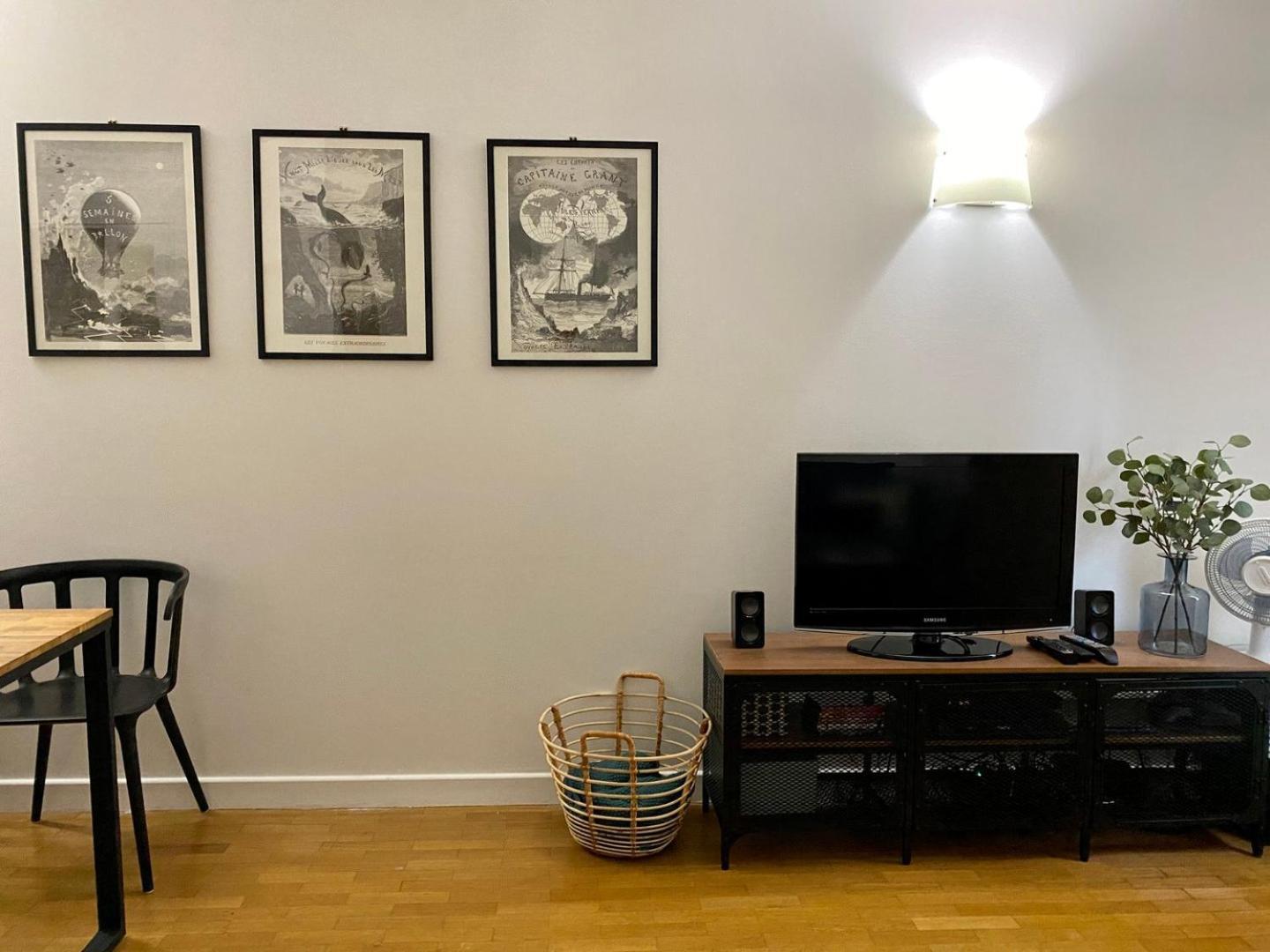 리옹 Spacious 1Br | Near City Center & Baby-Friendly! 아파트 외부 사진